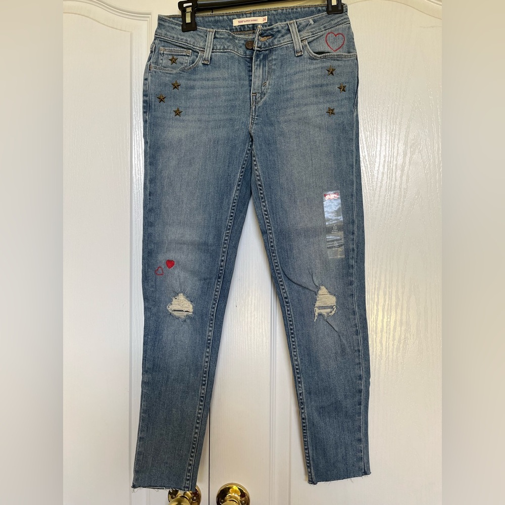 Levi's Light Blue Skinny Jeans with Star and Heart Details - Picture 1 of 10